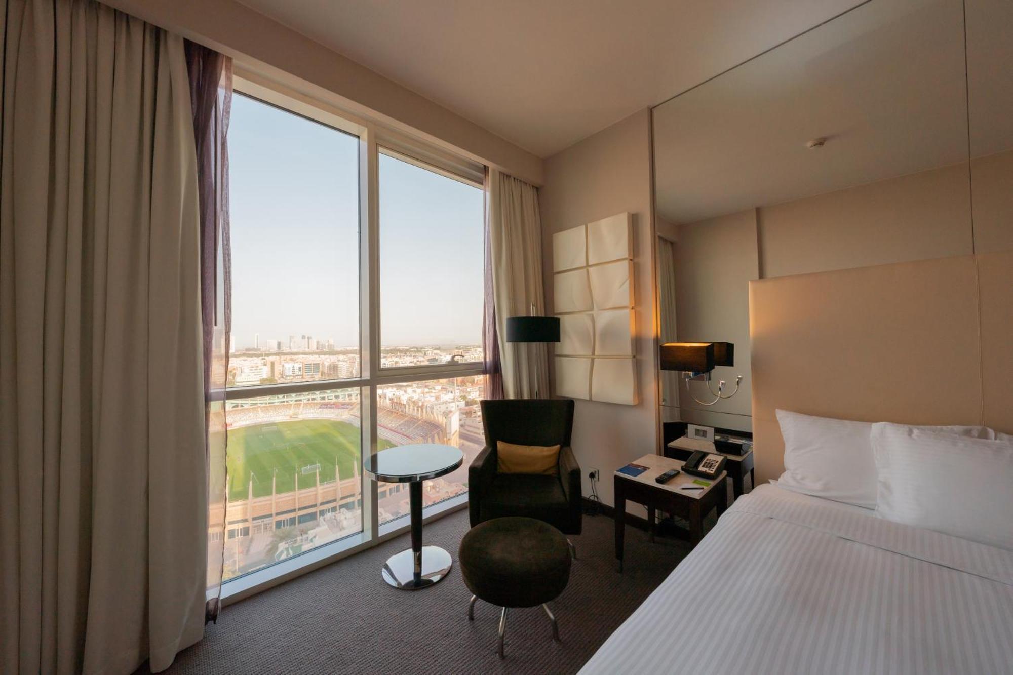 Hotel Centro Al Manhal By Rotana Abu Dabi Exterior foto